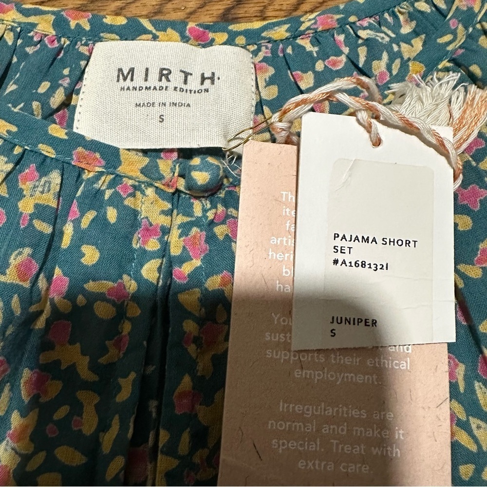 Mirth multicolor pajama top shirt light weight cotton size small short sleeve - Picture 4 of 8